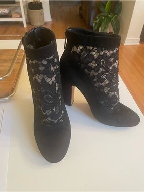 Dolce & Gabbana Black Lace Suede Ankle Booties